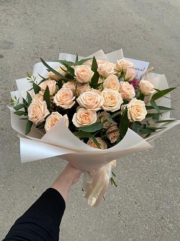 Букет Кремовые розы Латте в Возах